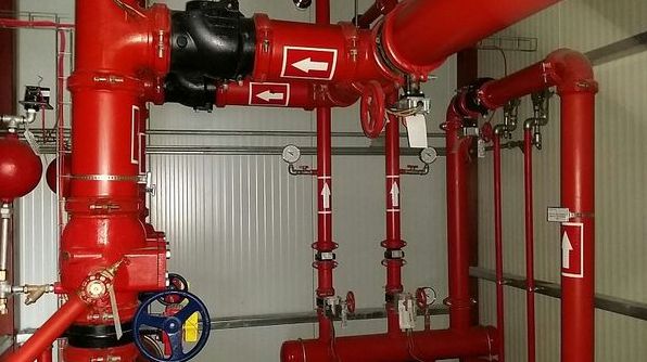 Внутренние противопожарные водопроводы: Обеспечение безопасности и эффективности